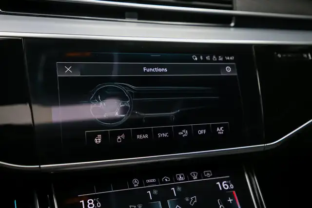 2021 Audi A8 60 TFSI V8 QUATTRO |NOACCIDENT|LONGWHEEL|SERV.RECS in Cars & Trucks in City of Toronto - Image 32