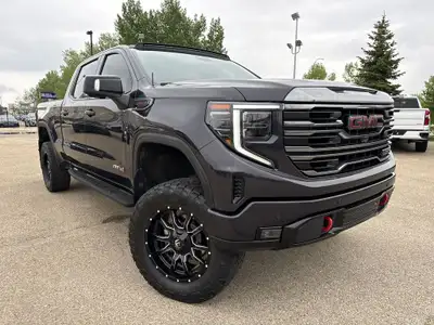 AMVIC Licensed Dealer Step into the realm of dependable power with this used 2022 GMC Sierra 1500 AT...