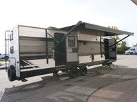 SALE PRICE: $32,800 **ASK US HOW TO RECEIVE A PRICE DISCOUNT WITH DEALER ARRANGED FINANCING O.A.C.**... (image 9)