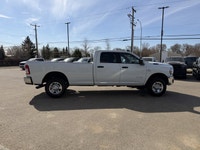 This Ram 3500 boasts a Intercooled Turbo Diesel I-6 6.7 L/408 engine powering this Automatic transmi... (image 7)
