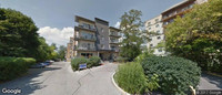 Realstar's Mascot Place is located in the family-friendly North York neighbourhood of Bathurst Manor... (image 4)