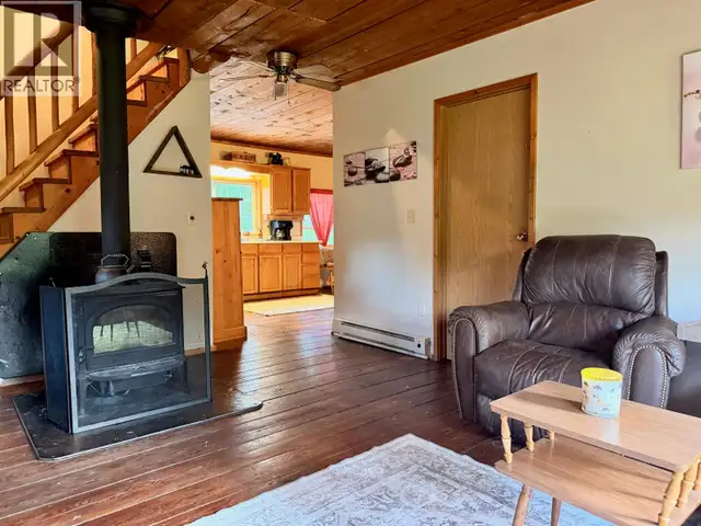 7566 BRIDGE LAKE BUSINESS ROUTE 100 Mile House, British Columbia in Houses for Sale in 100 Mile House - Image 19