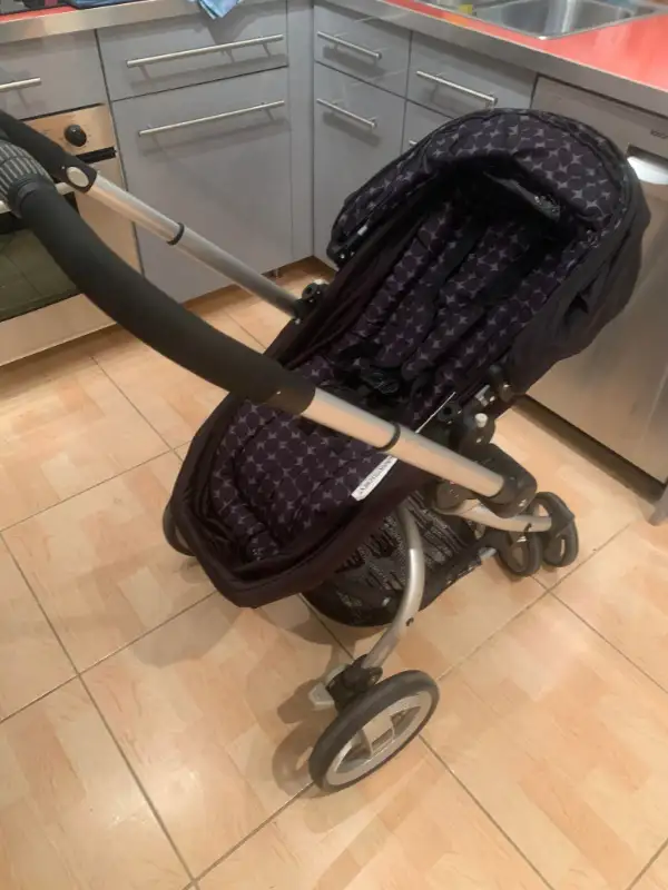 JJ COLE BROADWAY KIDS STROLLER in Strollers, Carriers & Car Seats in City of Toronto - Image 3