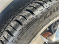 | Exterior Parking Camera Rear | Fully Automatic Headlights | Engine Block Heater | Brake Assist | E... (image 9)