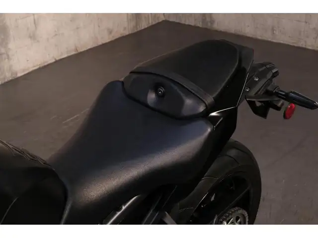 2024 Yamaha MT-09 in Sport Touring in Ottawa - Image 6