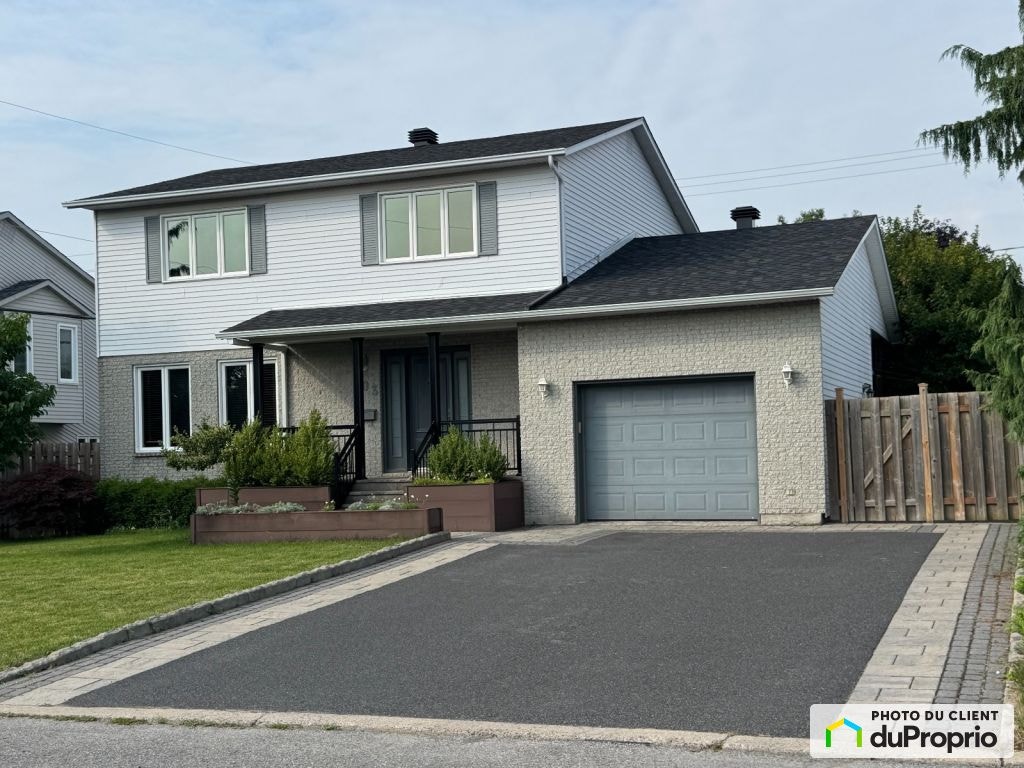 $860,000 - 2 Storey for sale in Varennes — photo 2