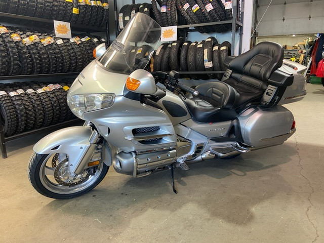 2008 HONDA GOLDWING in Touring in Edmonton