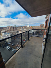 Beautiful Upscale 2 bedroom at The James- June 1st