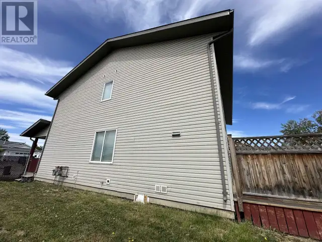 8903-8905 83A STREET Fort St. John, British Columbia in Houses for Sale in Fort St. John - Image 24