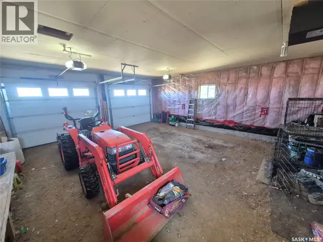 Highway 13 Acreage near Glasnevin Key West Rm No. 70, Saskatchew in Houses for Sale in Regina - Image 38