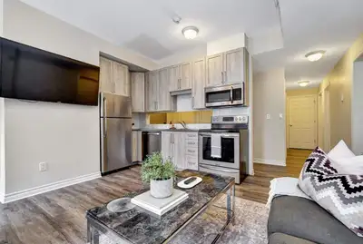 4 Bedrooms | 2 Full Bathrooms | Professionally Managed | Available July 1st Welcome to 84 Russell Av...