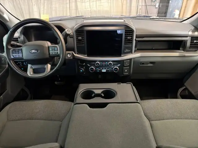 2025 Ford F-150 XLT | One Owner | 12 Inch Touchscreen in Cars & Trucks in Edmonton - Image 18