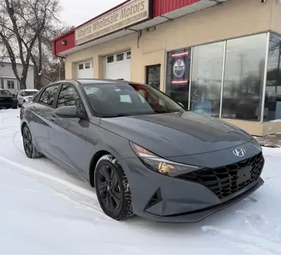 **CARS TRUCKS SUV 4X4 VAN AWD EDMONTON FINANCING AVAILABLE EASY FINANCING ** 2021 Hyundai Elantra Pr...