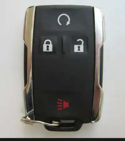 Used like new condition 100$ Original chevrolet key fob from GM You must get it programmed by dealer...