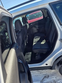 2017 Ford Escape Year: 2017 Make: Ford Model: Escape Mileage: 999,999 km (Actual kms unknown) Transm... (image 5)