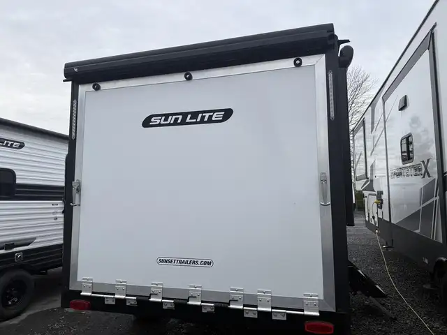2026 Sunset Park RV Sunlite TH 14TH in Travel Trailers & Campers in Longueuil / South Shore - Image 3