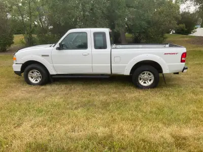 Private sale no GST 2007 ford ranger 3.0 v6 auto Rear wheel drive RWD 2x2 Air cruise tilt Power wind...