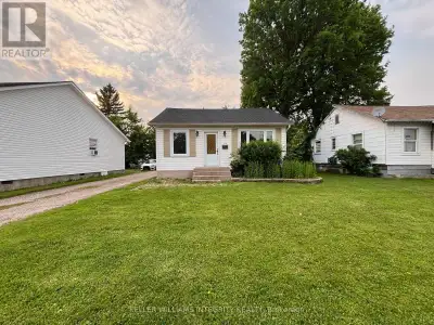 158 CAMERON AVENUE Renfrew, Ontario