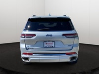 This Jeep Grand Cherokee L has a powerful Regular Unleaded V-6 3.6 L/220 engine powering this Automa... (image 4)