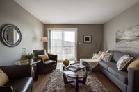 Broadstreet's Vista Pointe offers 1, 2, and 3 bedroom pet friendly apartments for rent, set in the h... (image 2)