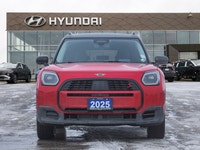 *Sunroof, Heated Seats, Climate Control, Remote Start, Lane Keep Assist!* More than a quirky crossov... (image 1)