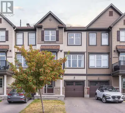 215 YELLOWCRESS WAY Ottawa, Ontario