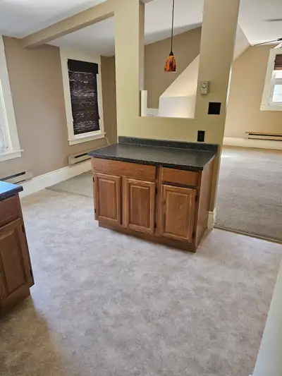 Attic Apartment in Sussex, New Brunswick for Rent Discover the perfect blend of character and comfor...