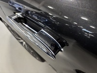 **YEAR-END SPECIAL!** FULLY ELECTRIC, FEATURING : REAR POWER RECLINING SEATS, MULTI MASSAGE SEATS, F... (image 6)