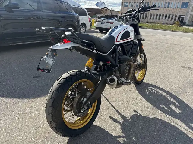 2018 Ducati Scrambler Desert Sled ~ DUCATI SCRAMBLER ~ DESERT SL in Street, Cruisers & Choppers in City of Toronto - Image 6