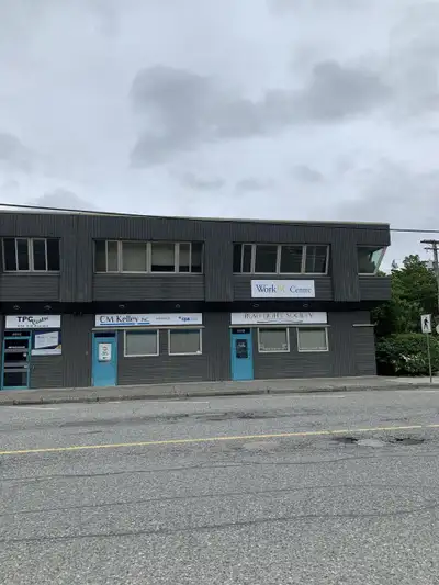 FULLY AIR CONDITIONED PRIME OFFICE SPACES FOR LEASE IN THE HEART OF DOWNTOWN HOPE!!!!............ Th...