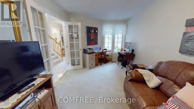 115 RESURRECTION DRIVE Kitchener, Ontario in Houses for Sale in Kitchener / Waterloo - Image 7