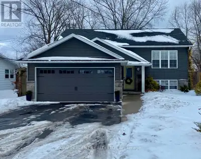 Gorgeous raised ranch in Crescent Park; steps to Lake Erie. This beautiful home was built in 2017 an...