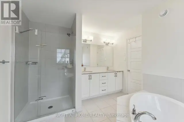 1868 MAPLE GROVE ROAD Ottawa, Ontario in Houses for Sale in Ottawa - Image 33