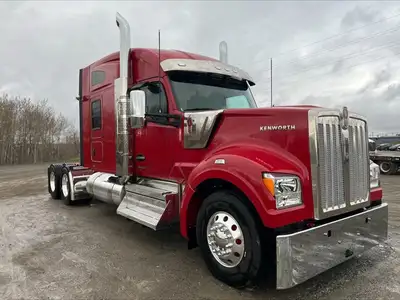 2027 Kenworth W900 ...
