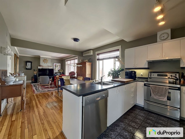 $798,000 - Condominium for sale in Outremont — photo 2
