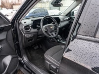 2024 Chevrolet TrailBlazer LT CLEAN CARFAX | ONE OWNER Blue ECOTEC 1.3L Turbo AWD 9-Speed Automatic... (image 6)