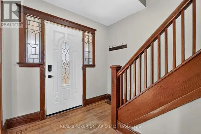 72 HOUGHTON AVENUE S Hamilton (Delta), Ontario in Houses for Sale in Hamilton - Image 6