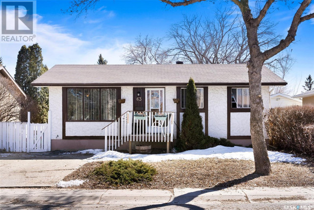 63 BORLASE CRESCENT Regina, Saskatchewan in Houses for Sale in Regina - Image 2