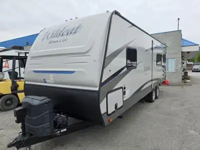 Forest River Wildcat Maxx Lite travel trailer 245RGX highlights: Rear Kitchen Dual Entry Carpeted Ma...