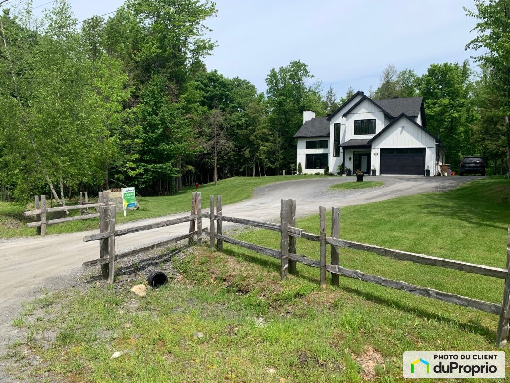 $1,274,000 - 2 Storey for sale in Magog — photo 2