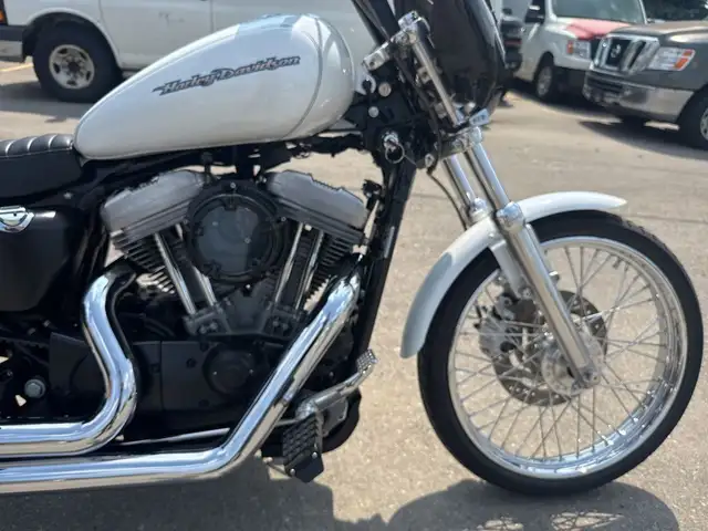 2005 Harley-Davidson Sportster ~ SPORSTER 883 ~ CANADIAN ~ V&H E in Street, Cruisers & Choppers in City of Toronto - Image 28