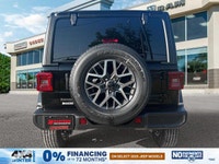 This Jeep Wrangler has a durable Regular Unleaded V-6 3.6 L/220 engine powering this Automatic trans... (image 3)