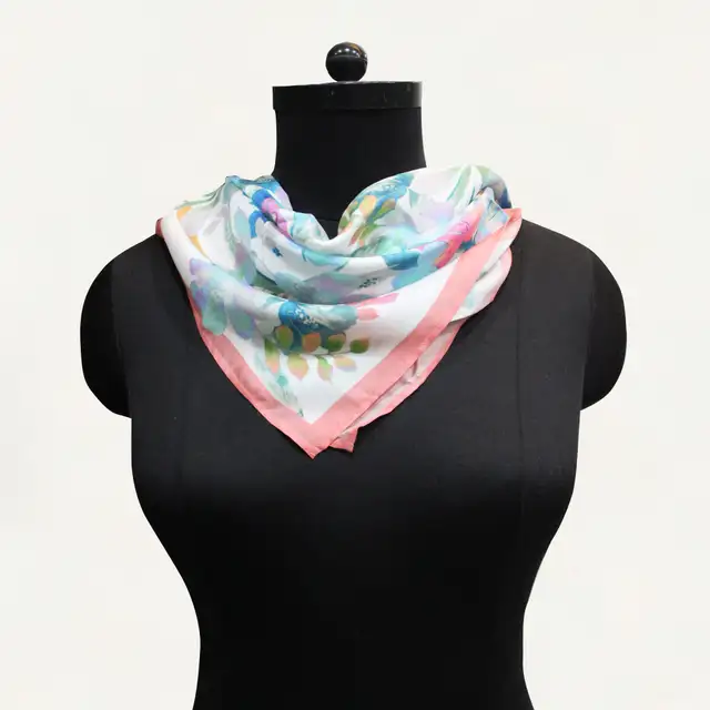 Pure 100% Silk Bandanas, Scarf Masks, Head Scarves in Women's - Tops & Outerwear in City of Toronto - Image 3