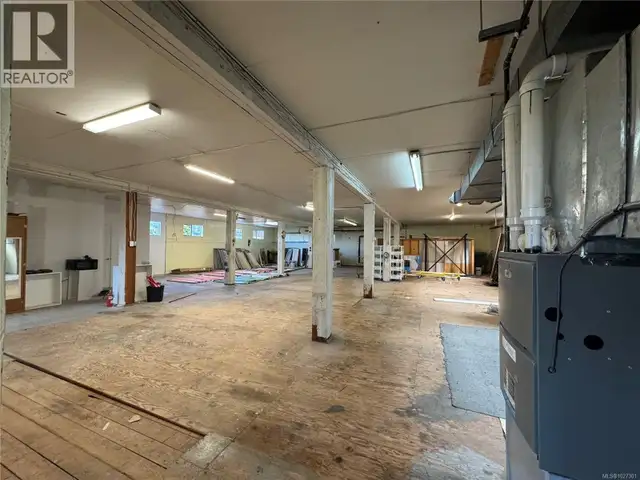 451 Albert St Nanaimo, British Columbia in Commercial & Office Space for Rent in Nanaimo - Image 5