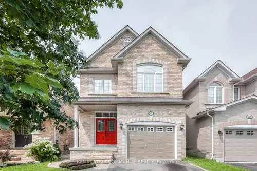 Upper Level Only Perfect For Aug 1st, not a cramped balcony-enjoy a huge exclusive backyard deck! St...
