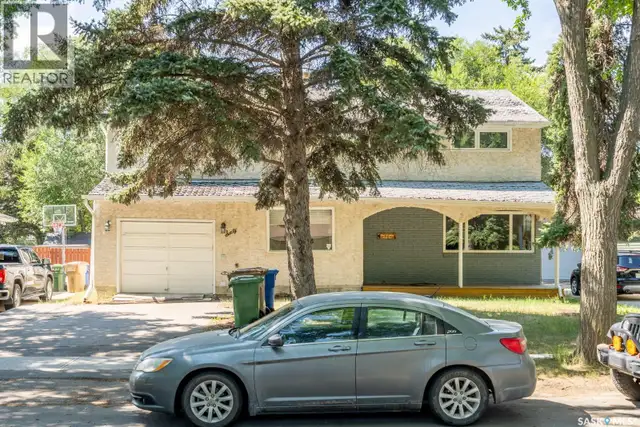 60 Dunning CRESCENT Regina, Saskatchewan in Houses for Sale in Regina - Image 2