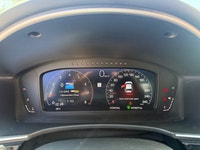 At Kings Honda you will experience an outstanding car buying experience. We make every effort to exc... (image 9)
