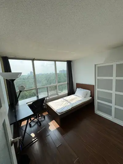 Fully furnished Rooms, 17th floor with excellent view available for long-term rental, everything inc...