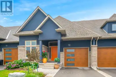 Sophistication, modern space and lifestyle - this lovely bungalow townhome delivers it all! Located...