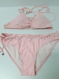 Womens Light Pink Bikini Size L Strings Braids